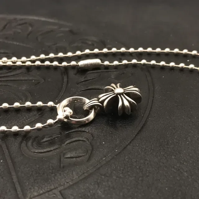 Chrome Hearts Collar Cadena de Bolas Dije de Cruz 4