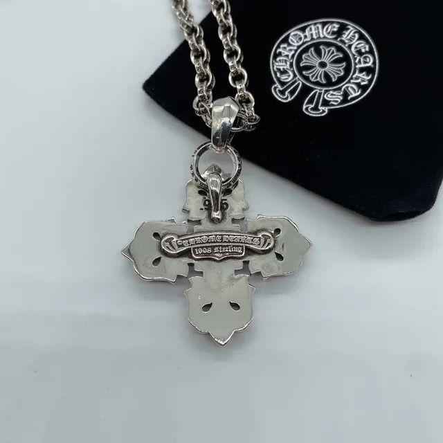 Chrome Hearts फ्लियर डी लिस क्रॉस पॉलिश्ड सिल्वर नेकलस 3