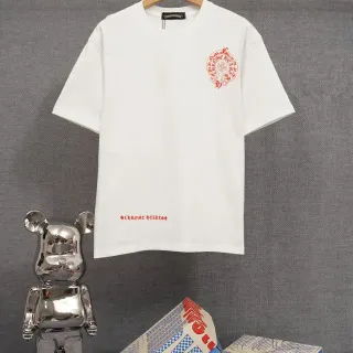 Chrome Hearts सफेद लाल ग्राफिक प्रिंट टी-शर्ट