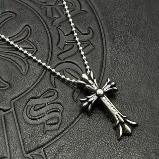 Chrome Hearts सिल्वर ब्लैक ऑर्नेट गोथिक क्रॉस फ्लियर-डे-लिस टर्मिनल्स नेकलेस 5