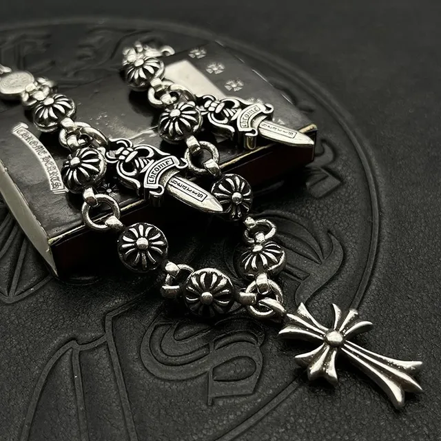 Chrome Hearts 银多魅力手链 3