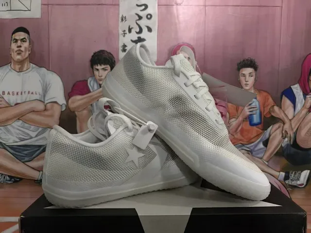 Converse Chuck Taylor All Star Renew White Breathable Mesh Lifestyle Sneakers 2
