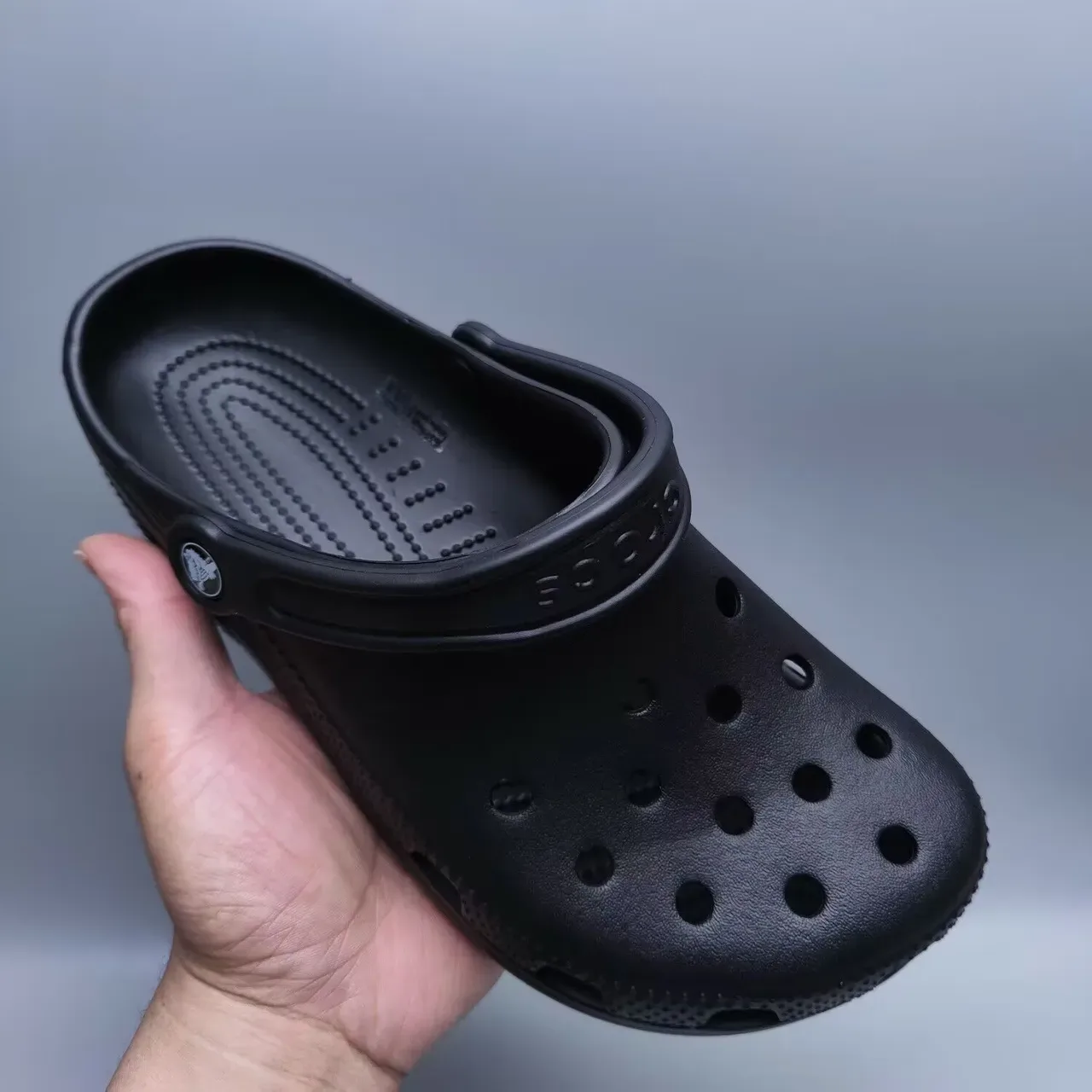 Crocs Classic Clog Noir Synthétique Moulé 2