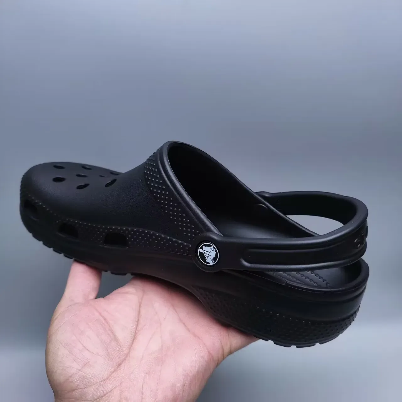 Crocs Classic Clog Noir Synthétique Moulé 4