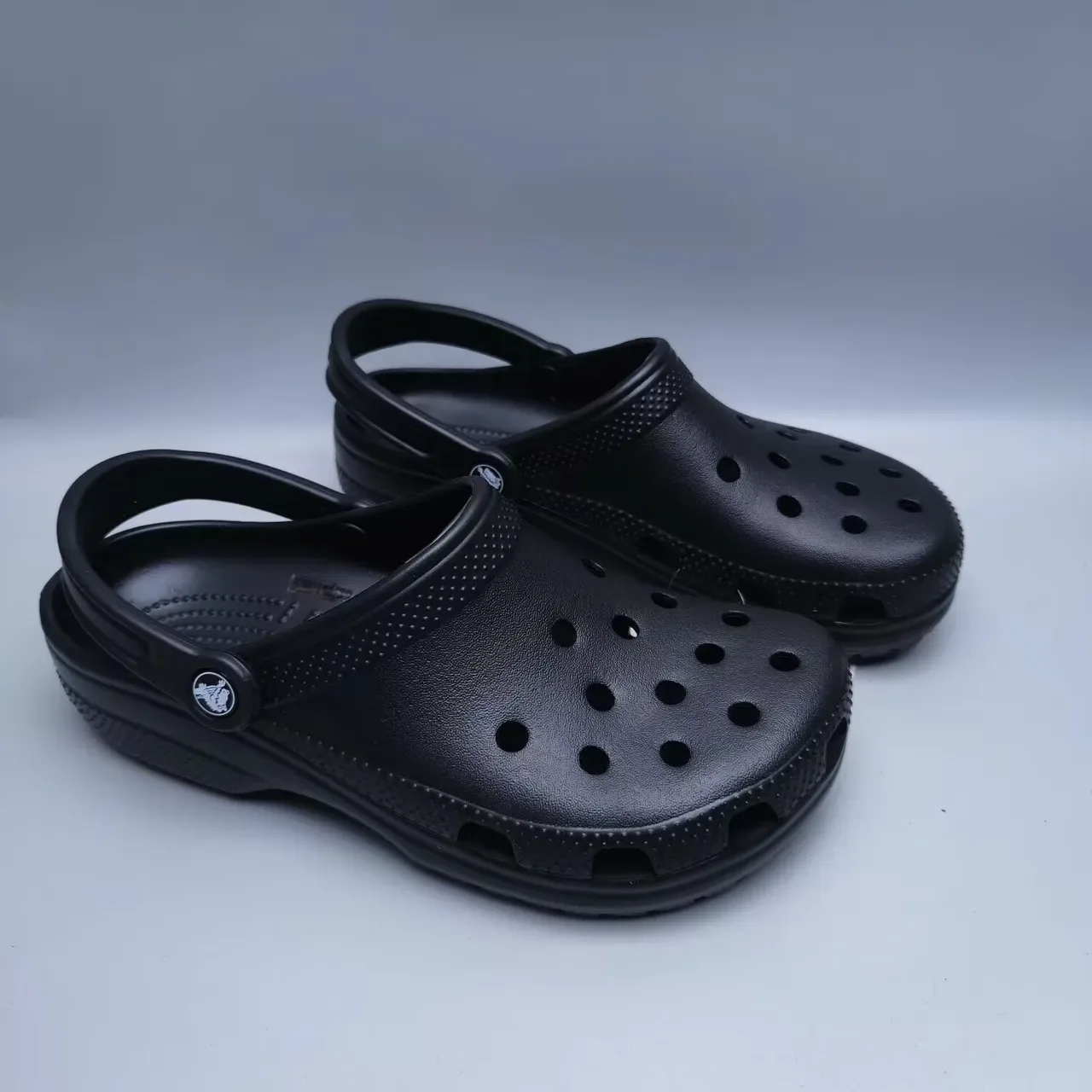 Crocs Classic Clog Noir Synthétique Moulé 6