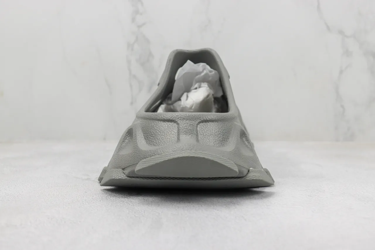 Crocs Echo Clog 灰色模压泡沫凉鞋 6