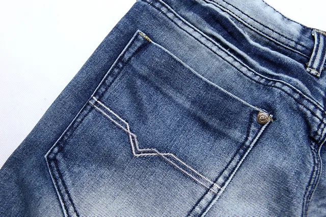 Diesel Medium-Wash Distressed Denim Shorts 20