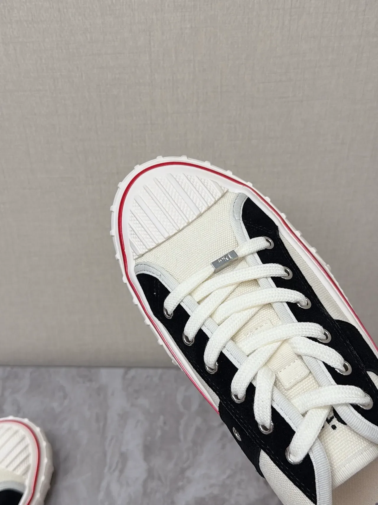 Dior B23 Beige Noir Chaussures Lifestyle Toile Supérieure Rayures Croisées 4