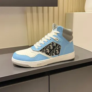 Dior B23 Sneakers Lifestyle Hautes en Bleu Clair et Blanc avec Monogramme