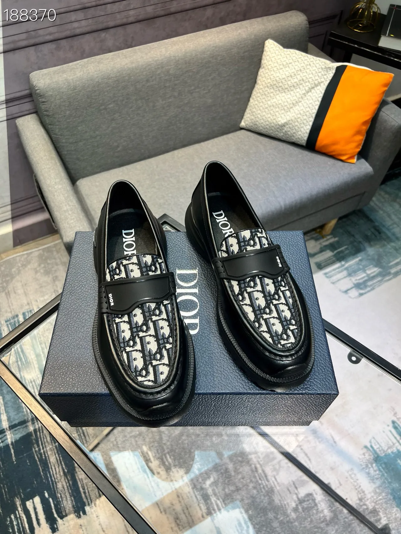 Dior B23 لوفر أسود مائل جاكارد لوفر 7