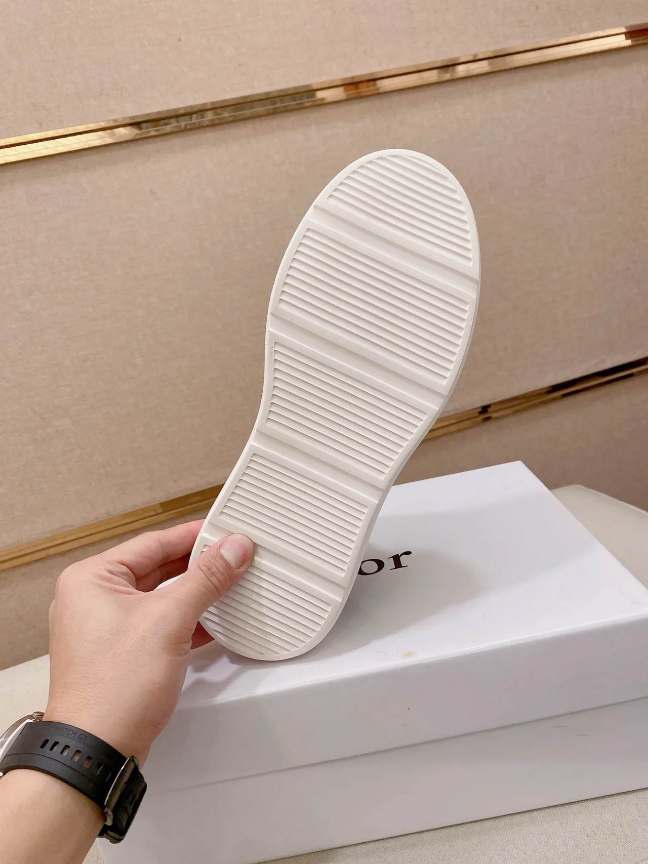 Dior B23 Monogram White Lifestyle Sneakers 2