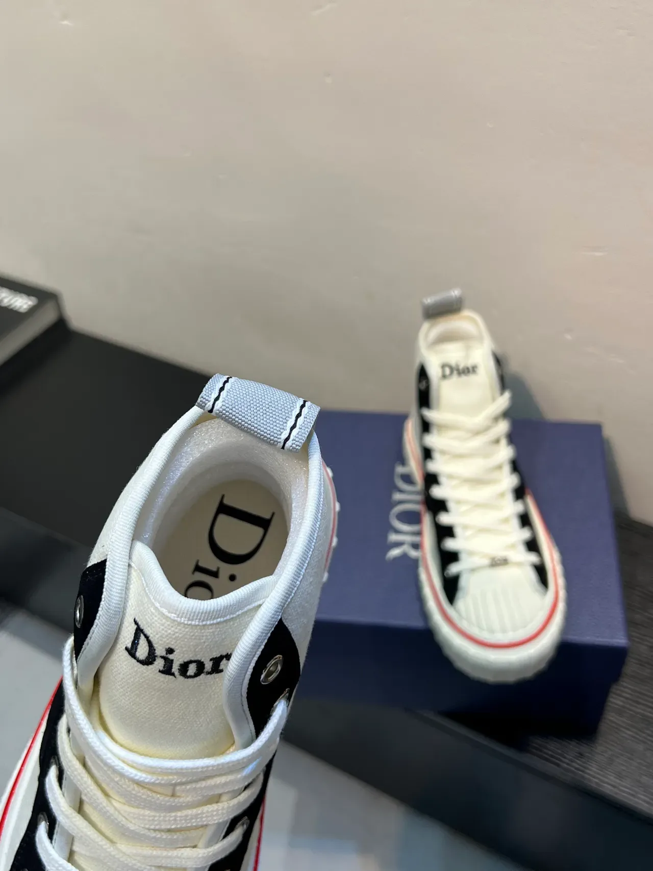 Dior B23 White Black High-Top Canvas Upper Lifestyle Sneakers 7