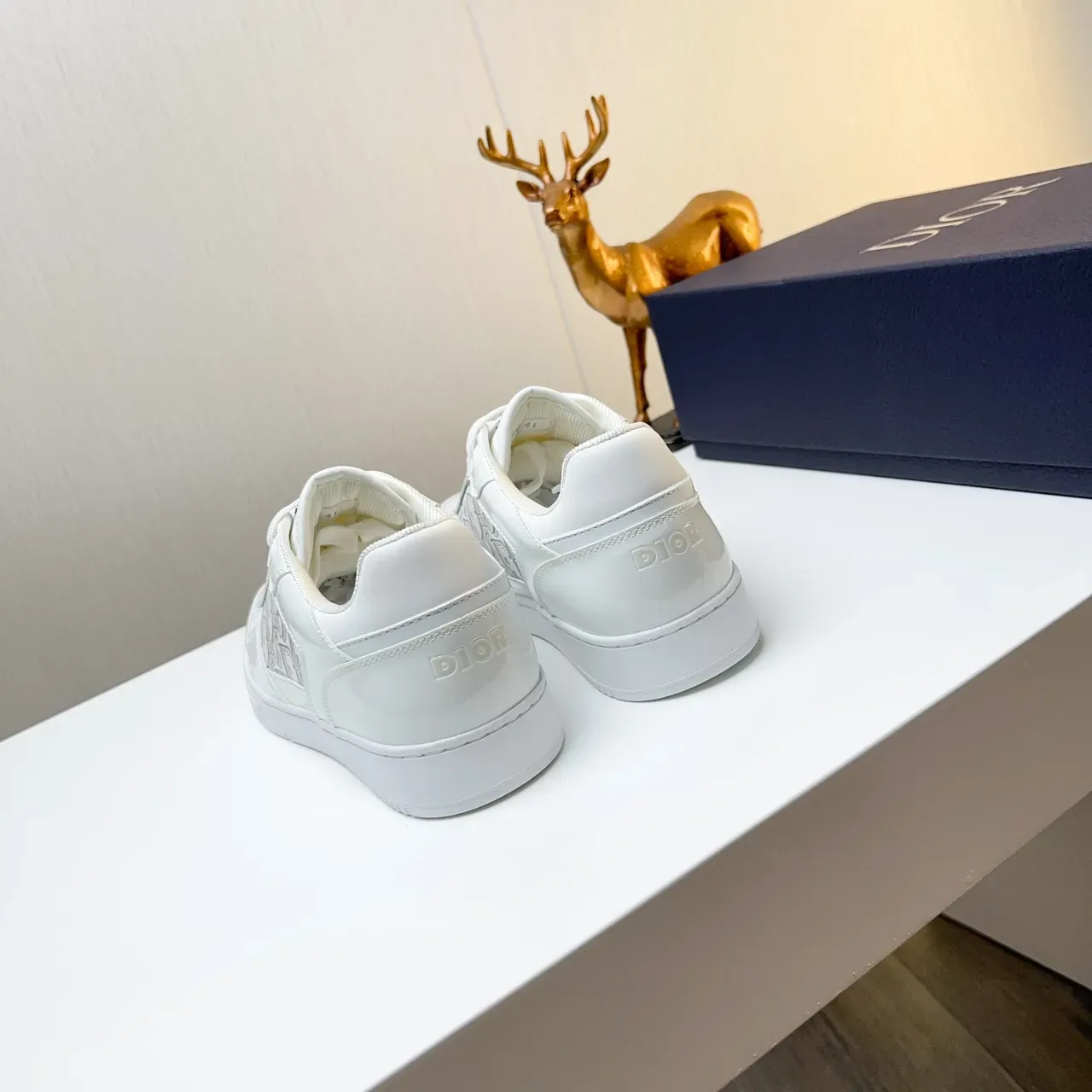 Dior B23 White Glossy Patent Oblique Monogram Lifestyle Sneakers 4