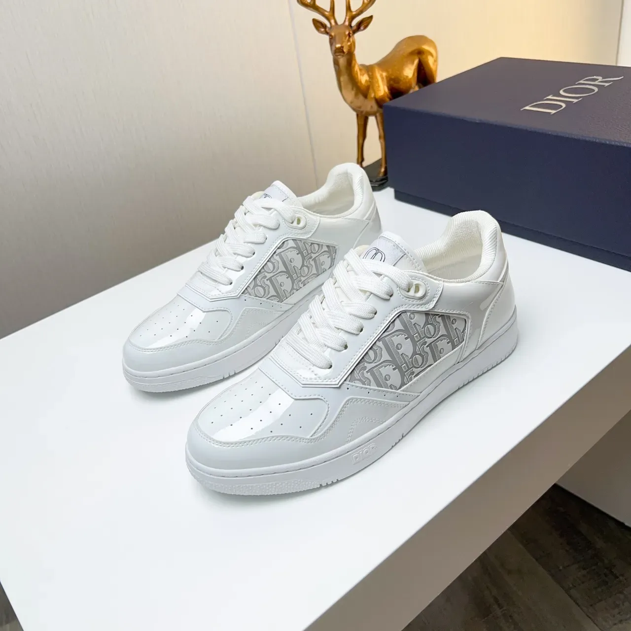 Dior B23 White Glossy Patent Oblique Monogram Lifestyle Sneakers 5