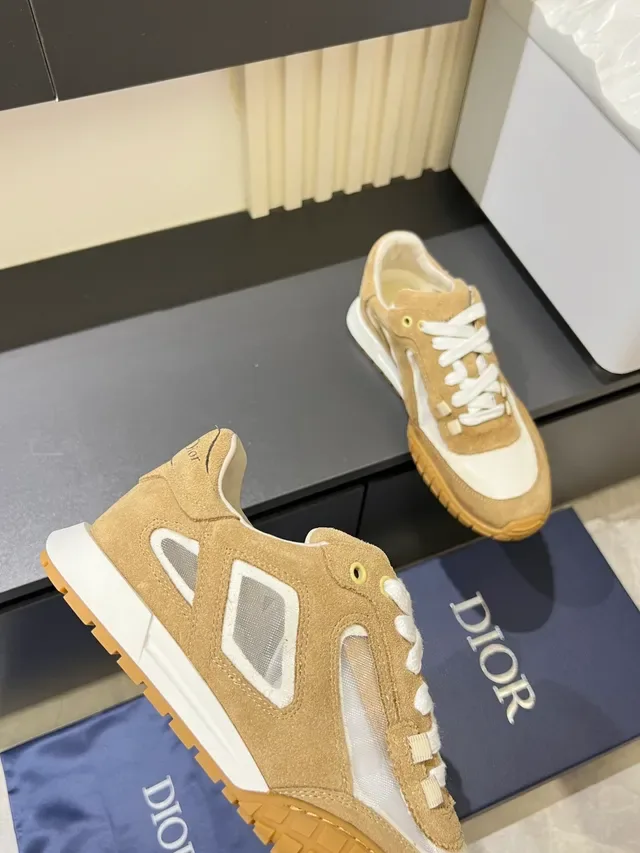 Dior B27 حذاء سنيكرز بيج وأبيض سويد للأسلوب الحياة 4