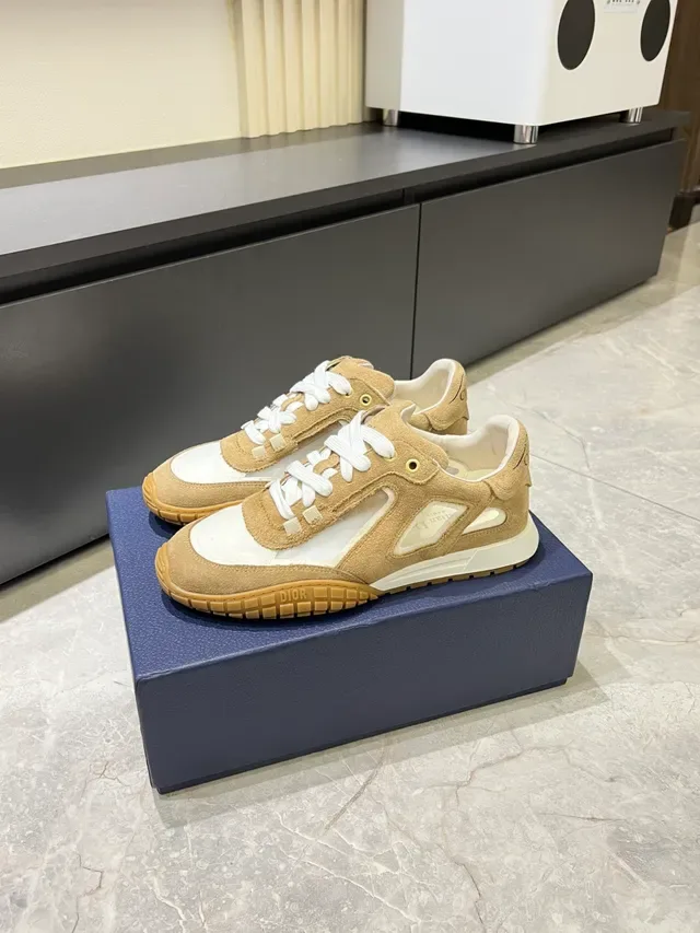 Dior B27 حذاء سنيكرز بيج وأبيض سويد للأسلوب الحياة 5