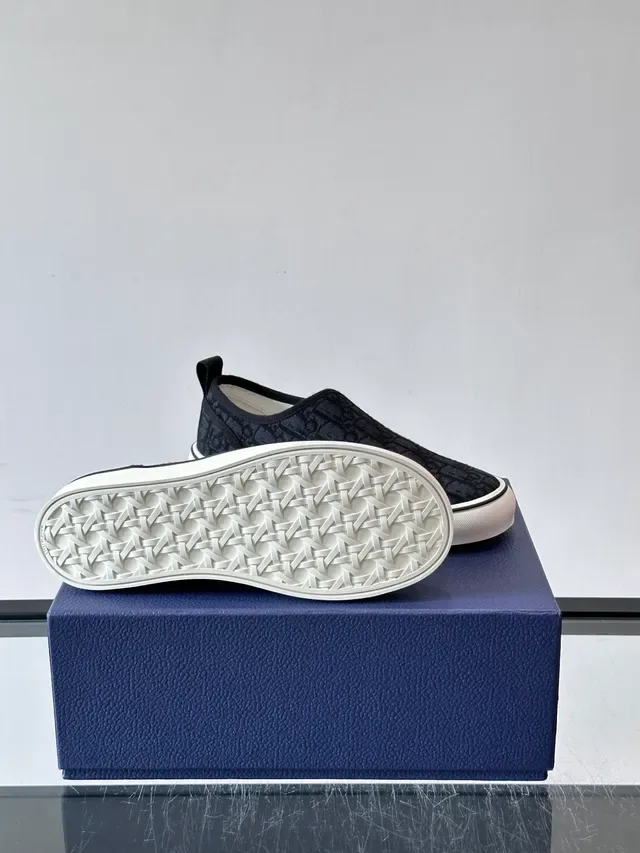 Dior B27 Monogram Slip-On Lifestyle Sneakers 2