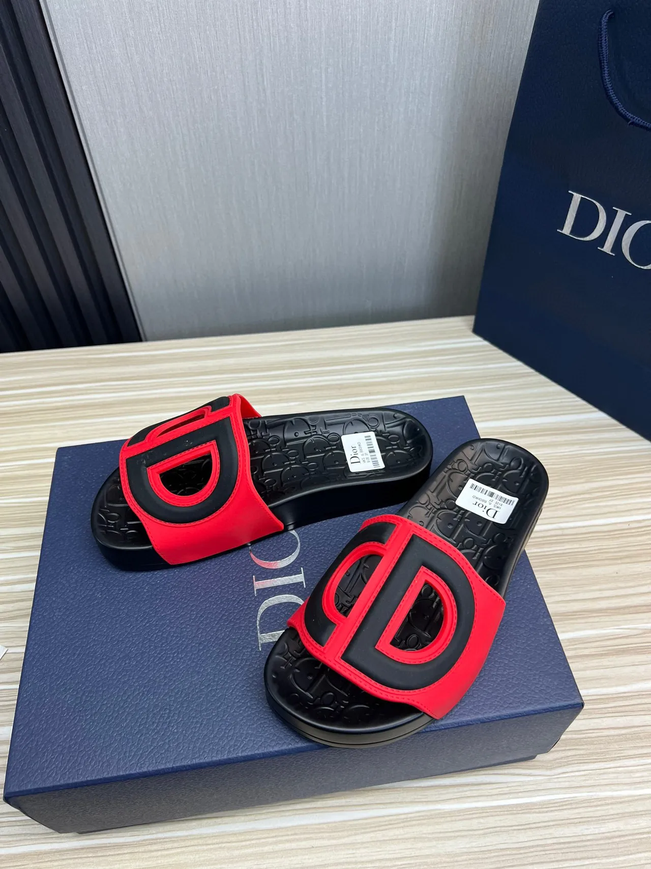 Dior B27 Slide Sandales Rouges et Noires 2