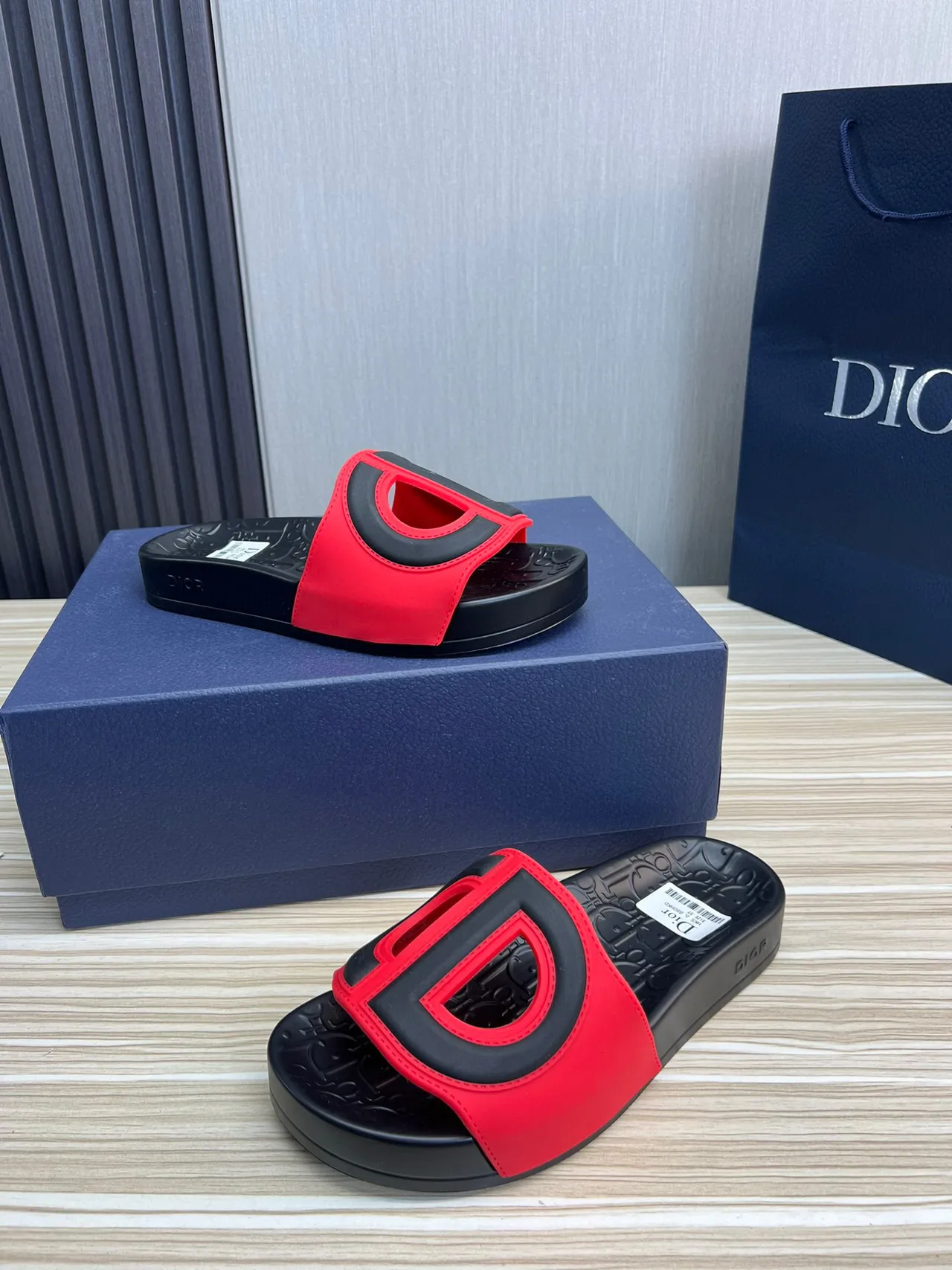 Dior B27 Slide Sandales Rouges et Noires 8