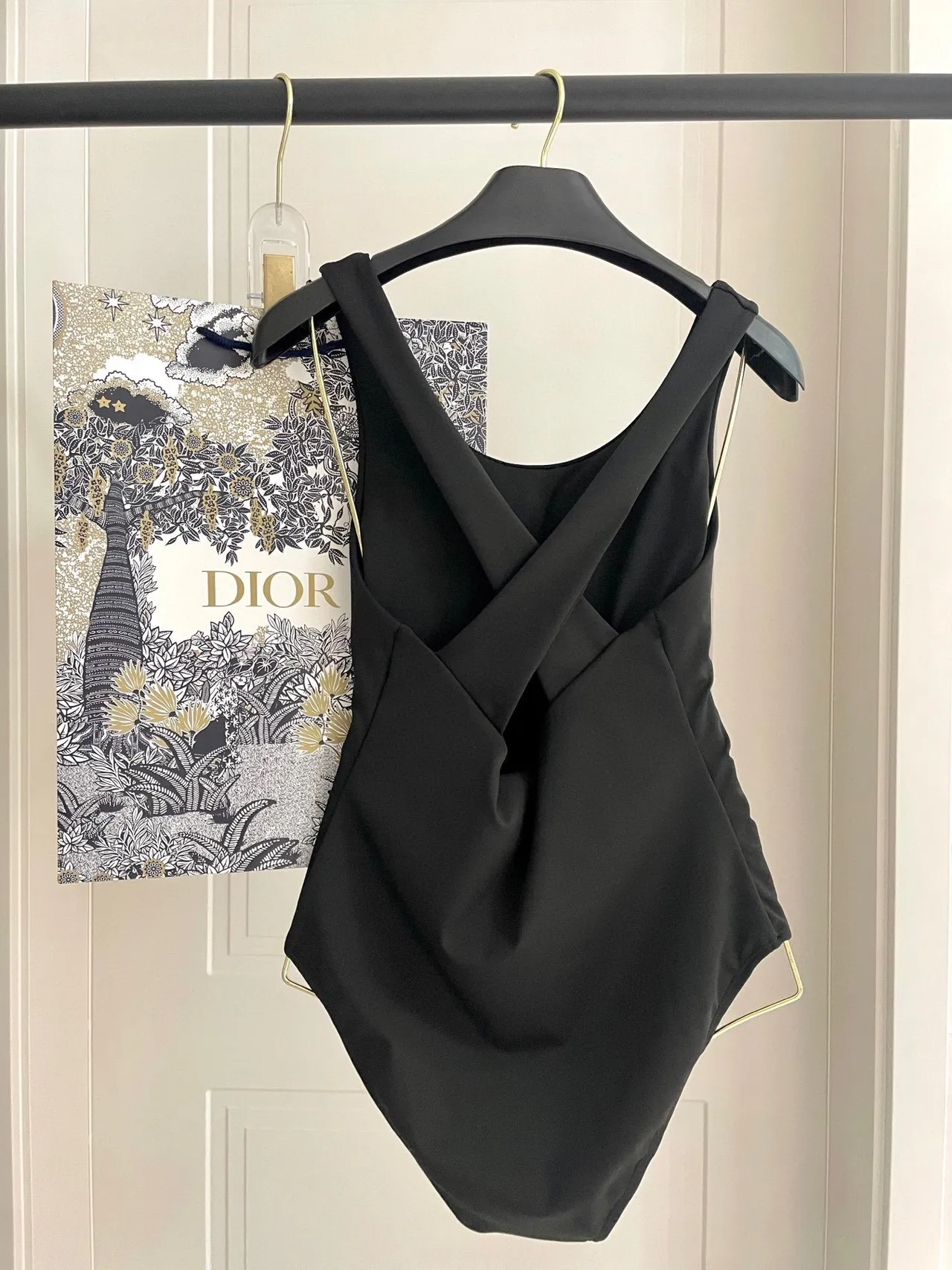 Dior Negro Asimétrico Mangas Largas Corte Hombro ropa deportiva 6