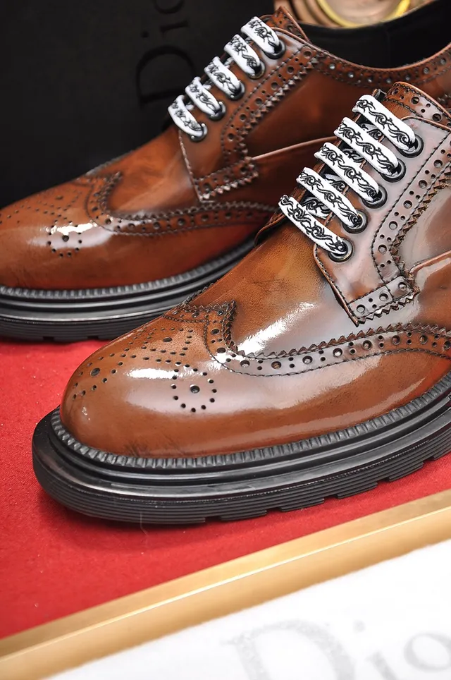Dior Brown Black Polished Leather Wingtip Brogue 2