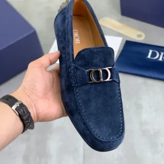 Dior أزرق بحري سويد CD Buckle Slip-On لوافر