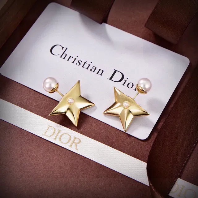 Dior Star Pearl Gold-Tone Earrings 8