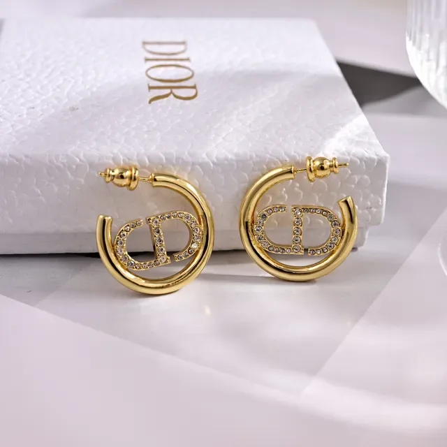 Dior Tribales सुनहरी सफेद हूप क्रिस्टल पावे CD लोगो कान की मूंगफली 4