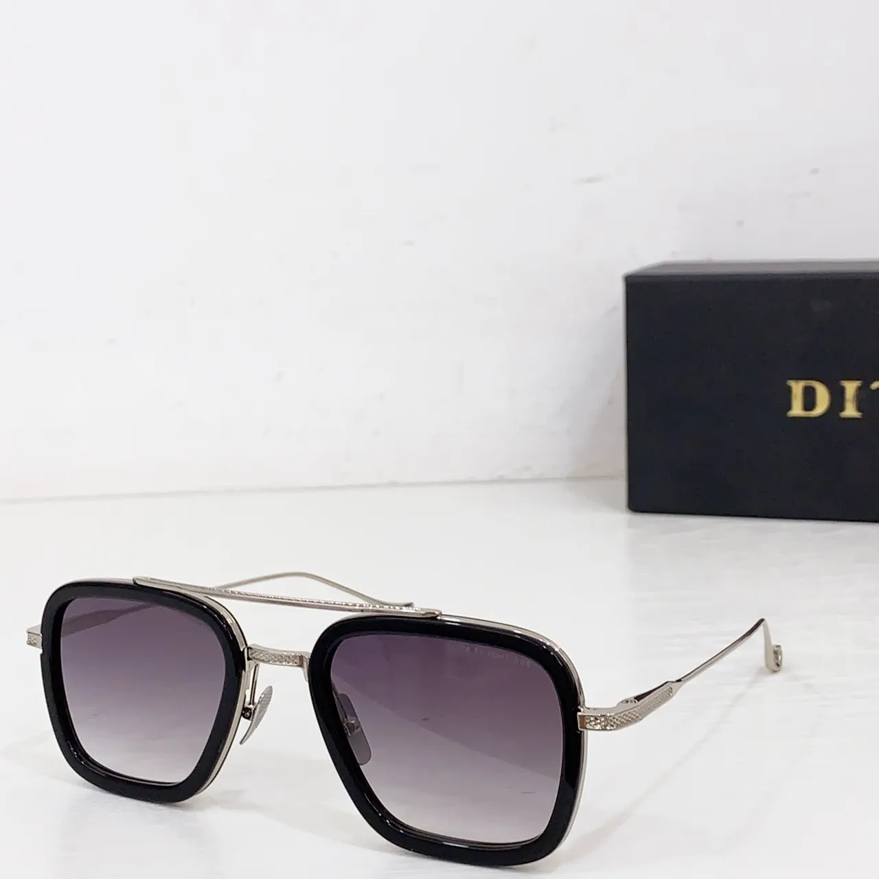 DITA أسود رمادي إطار مستطيل سميك قنطرة مزدوجة نظارات بصرية 4