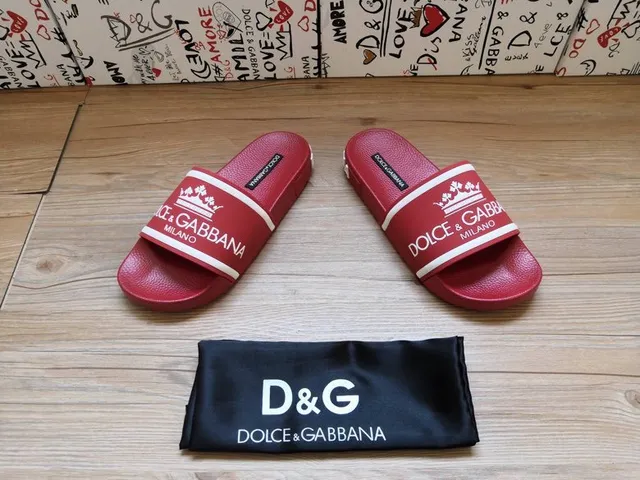 Dolce & Gabbana Logo Strap Red Slippers 4