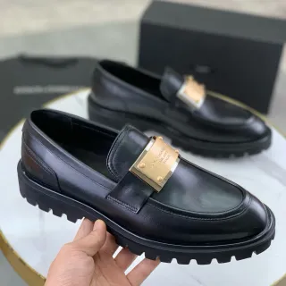 Dolce & Gabbana Portofino أسود ذهبي جلد لوحة مكاسين