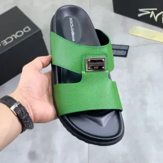 Dolce & Gabbana Portofino صنادل أخضر جلد حبيبي