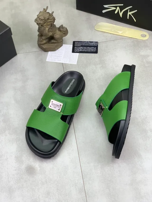 Dolce & Gabbana Portofino Sandales en cuir vert granité 5