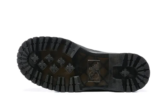 Dr. Martens Jadon Platform 黑色粒面皮革踝靴 7