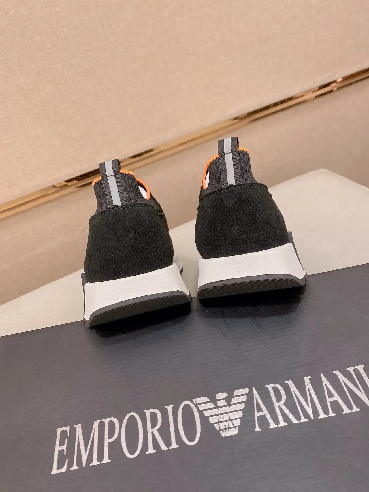 Emporio Armani أسود بني سليب أون أوبر كيت أسلوب حياة سنيكرز 3