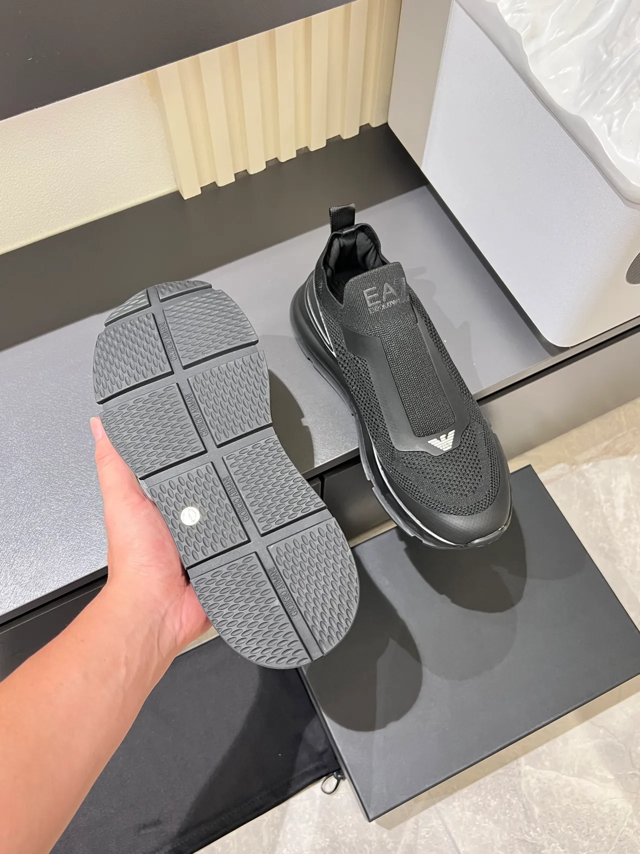 Emporio Armani Sneakers Lifestyle Noires Slip-On avec Upper en Tricot 3