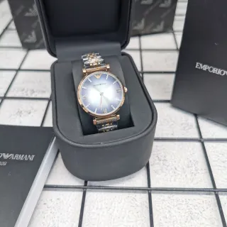 एम्पोरियो आर्मानी Blue Gold गोलाकार केस दो टोन मेटल ब्रेसलेट क्वार्ट्ज घड़ी