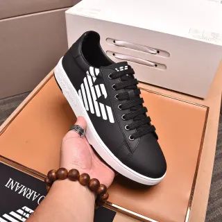 Emporio Armani Logo Sneaker Sneakers de lifestyle negro y blanco