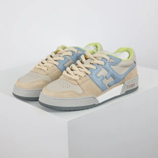 芬迪米色蓝色分层麂皮和皮革鞋面超大FF Logo Panel Lifestyle Sneakers 2