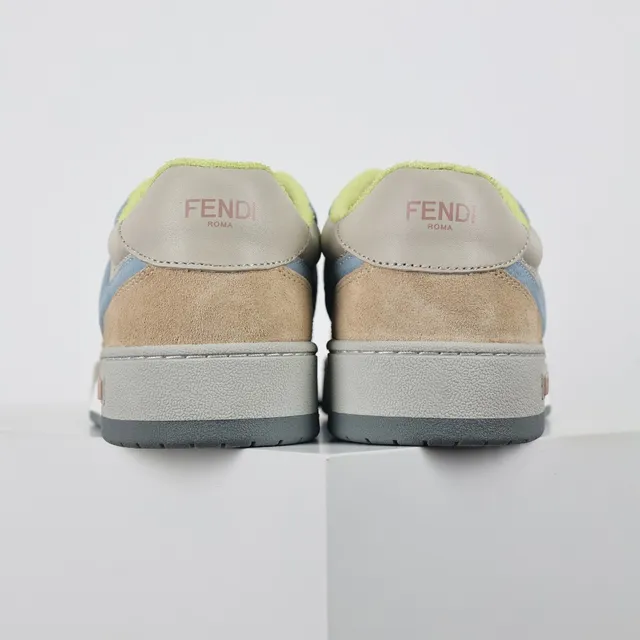 芬迪米色蓝色分层麂皮和皮革鞋面超大FF Logo Panel Lifestyle Sneakers 8