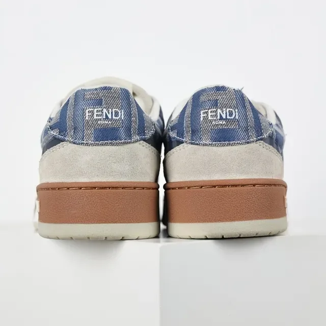 Fendi بيج أزرق حذاء أسلوب حياة بانوهات منسوجة Monogram مع طبقة علوية من مواد مختلطة 8