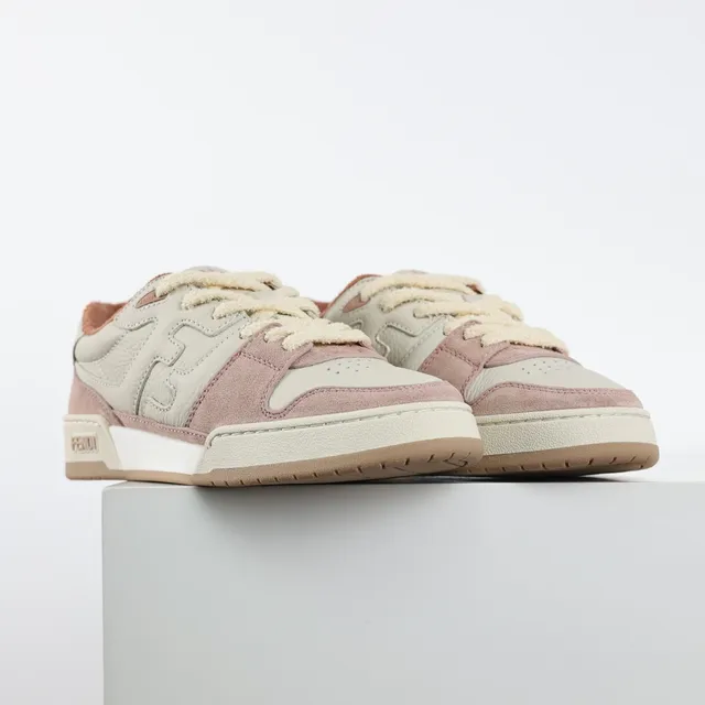 Fendi Lifestyle Sneaker গোলাপি বেইজ স্তরযুক্ত স্যুড এবং চামড়া উপরের প্যাডেড কলার লাইফস্টাইল স্নিকার্স 3