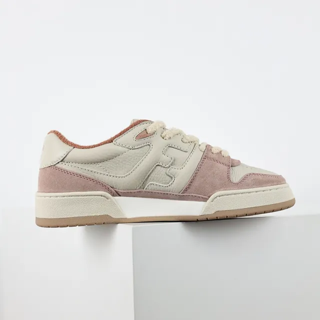 Fendi Lifestyle Sneaker গোলাপি বেইজ স্তরযুক্ত স্যুড এবং চামড়া উপরের প্যাডেড কলার লাইফস্টাইল স্নিকার্স 7