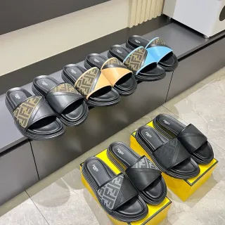 Fendi شرائح مونوغرام حزام منصة سميكة