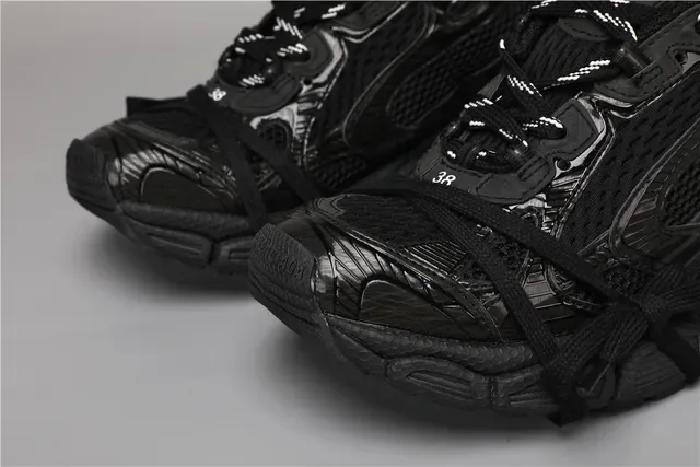 All Black Chunky Runner Sneakers 4