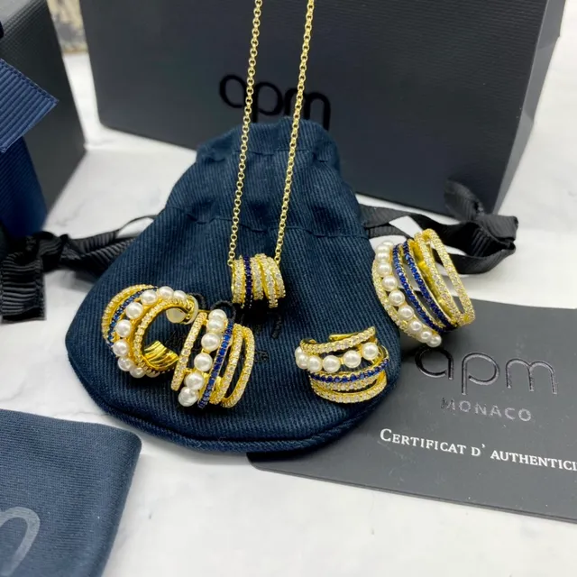 APM Monaco Boucles d'oreilles en anneau multi-rangs de perles et pierres bleues 4
