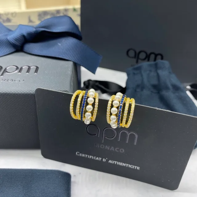 APM Monaco Boucles d'oreilles en anneau multi-rangs de perles et pierres bleues 6