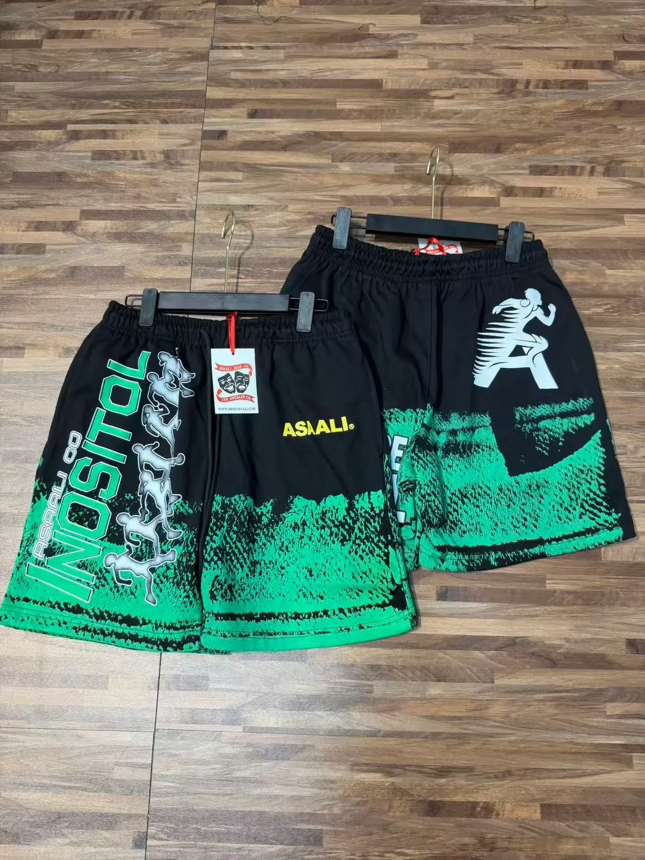ASAALI Graphic-Print Elastic-Waist Black and Green Shorts 5