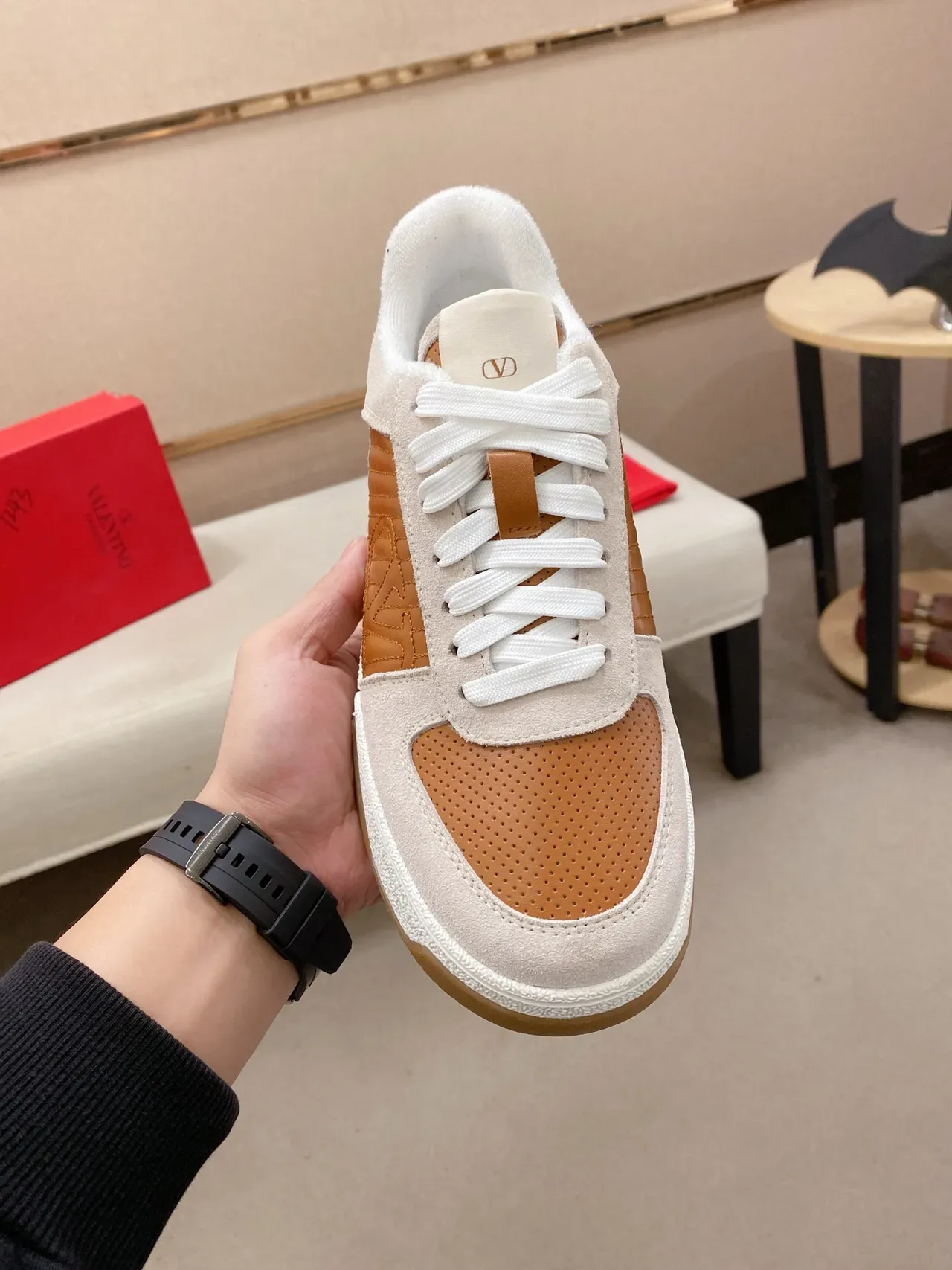 Beige and Tan Panelled Low-Top Lifestyle Sneaker 5