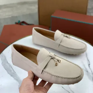 米色金色麂皮 Moc-Toe 缝线乐福鞋